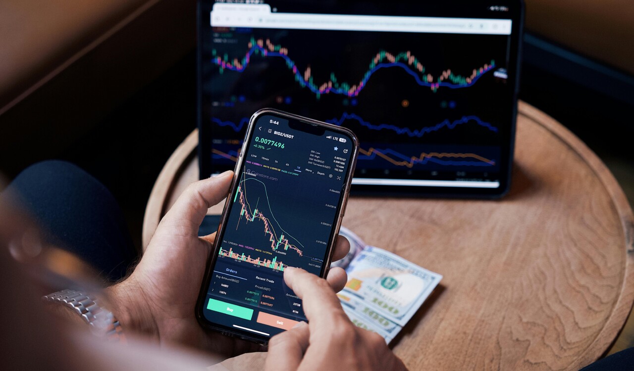 Analyzing LUNR Stock Chart Trends - Verified by FangWallet