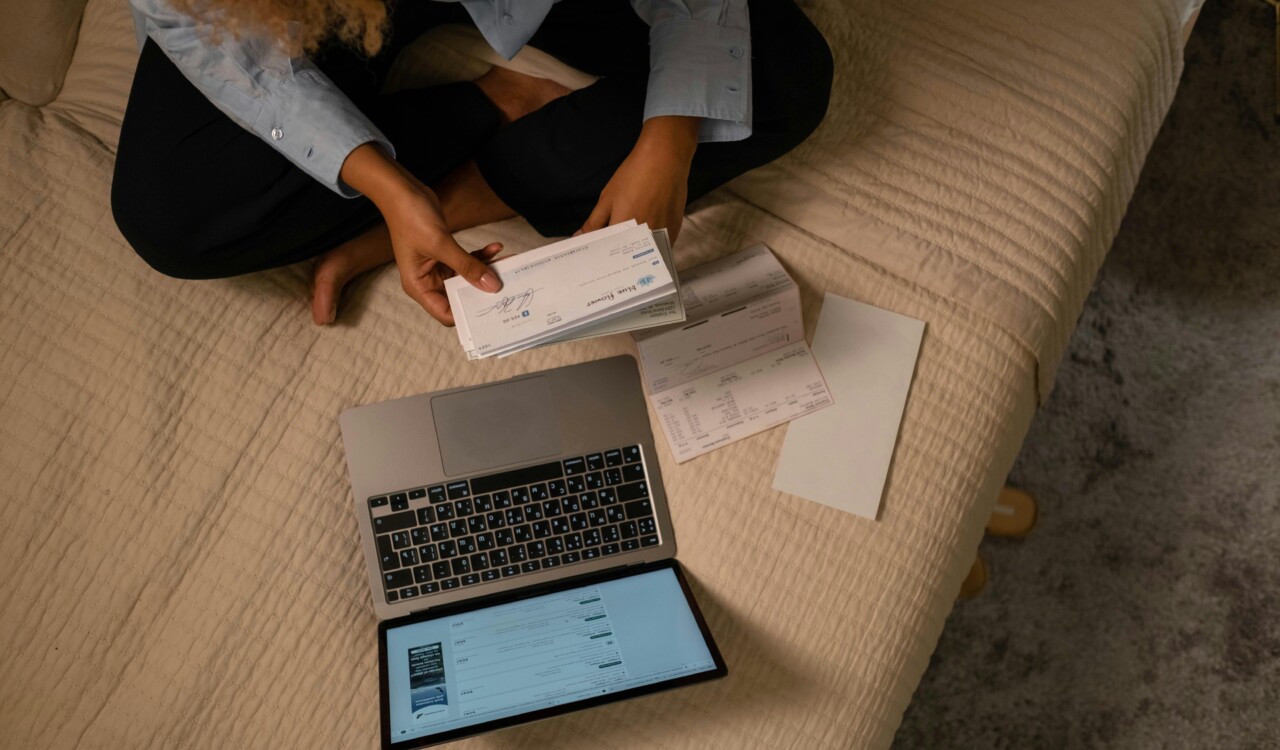 When to Use a Certified Check for Large Transactions - Verified by FangWallet